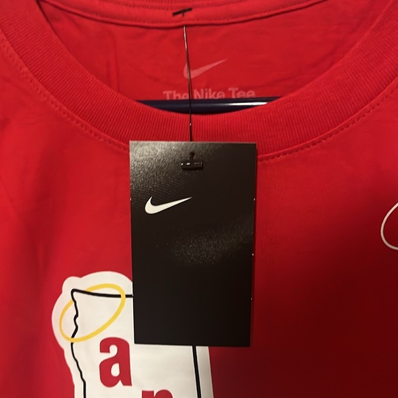 Nike Angels MLB tshirt - Picture 3 of 6